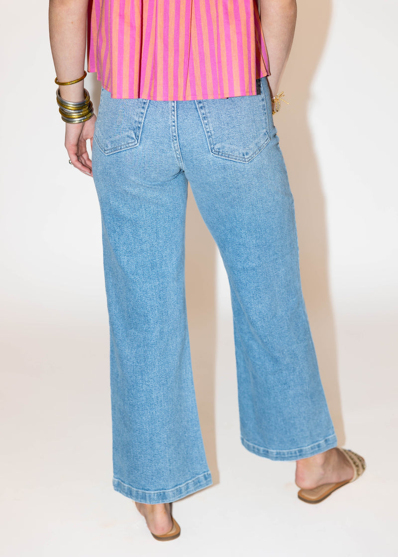 Patch Pocket Wide Leg Jean- Light Denim