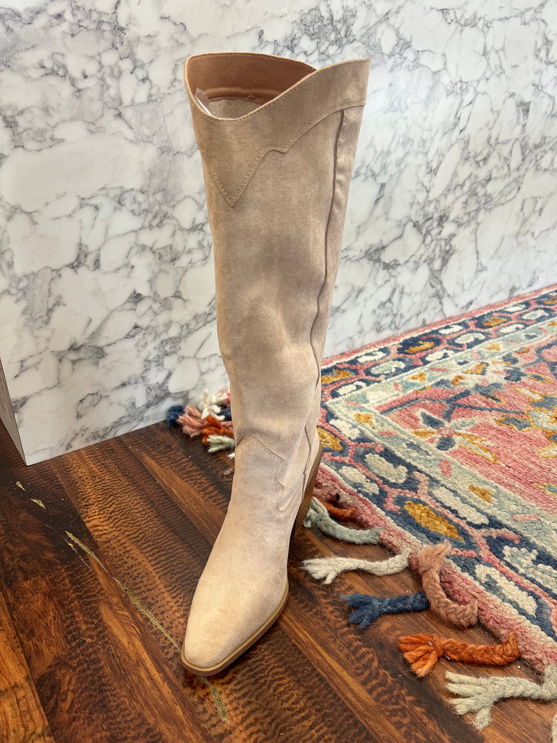 Light Beige Classy Boots