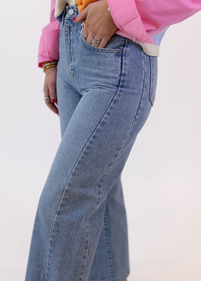 Medium Denim Barrel Twist Jean