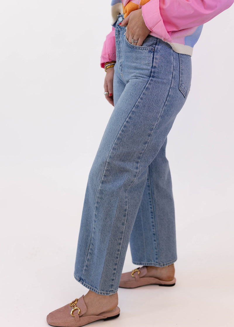 Medium Denim Barrel Twist Jean