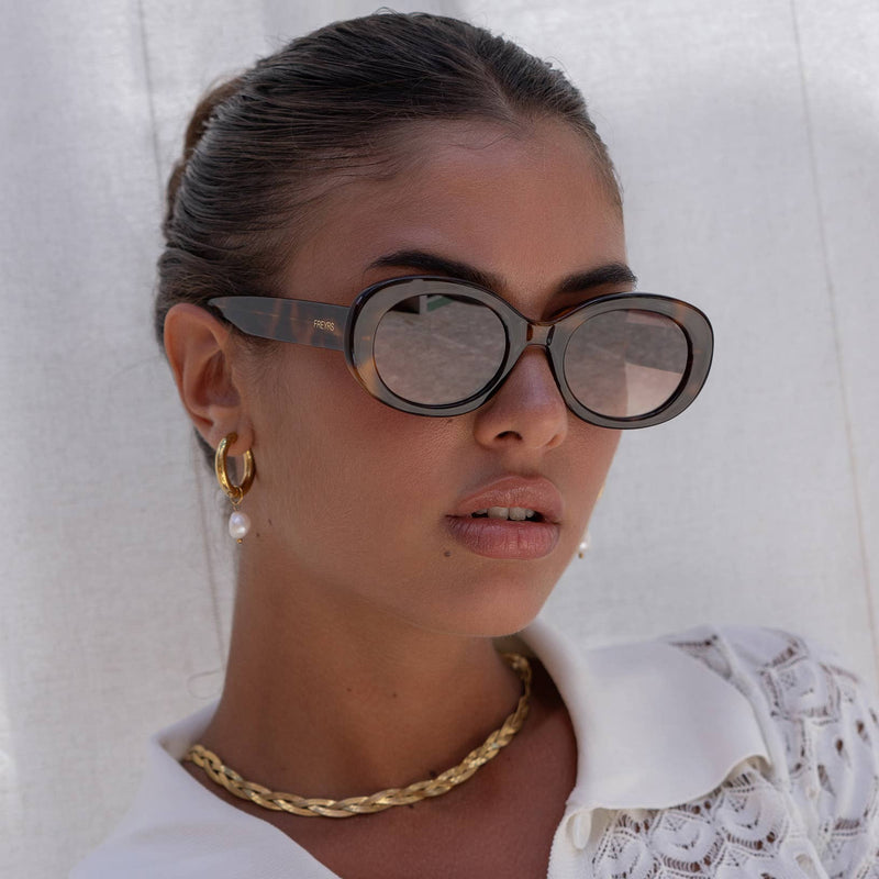 Aria Acetate Womens Oval Sunglasses : Brown Tortoise