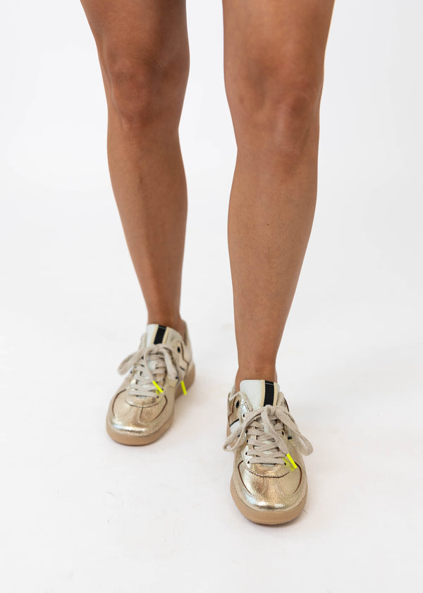 SYLVIA SNEAKER: SHU SHOP