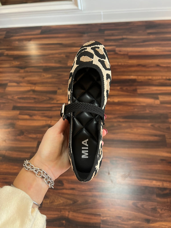 Lucky Leopard Flat