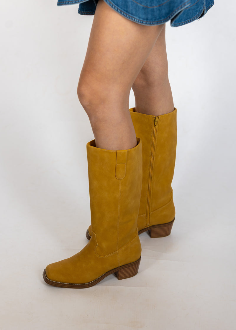 Banana Boat Boots