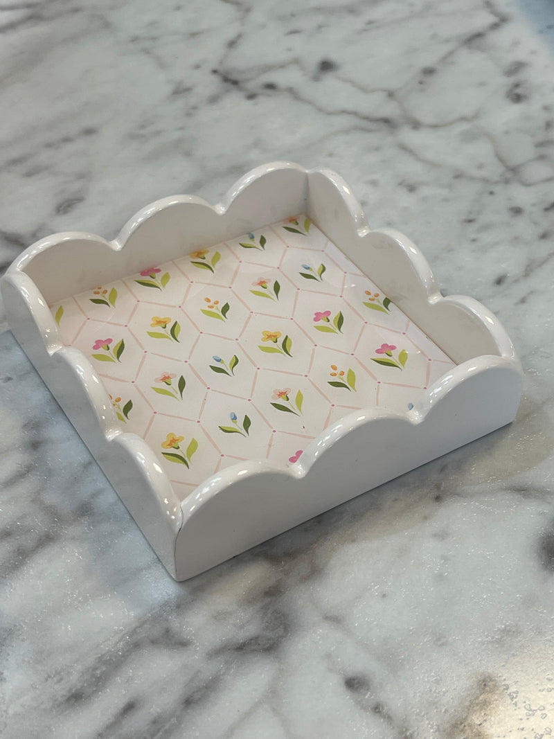 Trinket Tray: Hand Picked