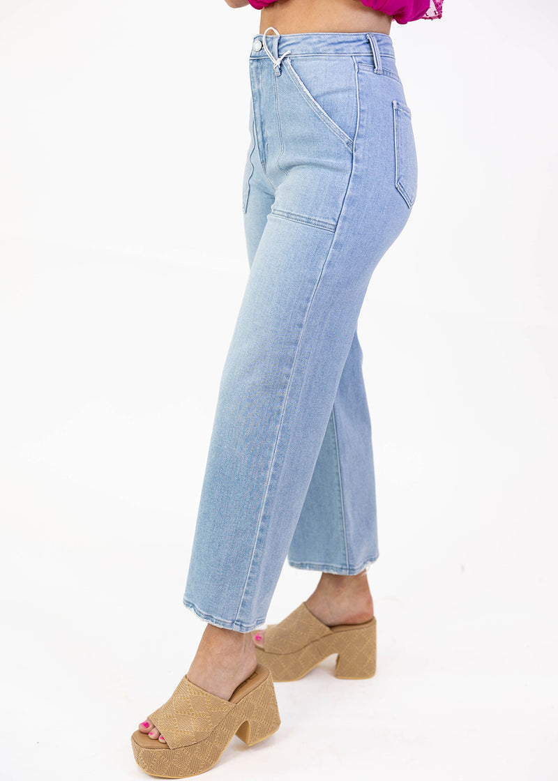 Light Wash Cargo Pocket Jeans