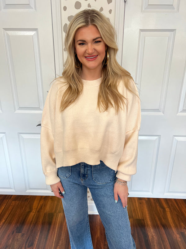 Casual Cream Cropped Sweater