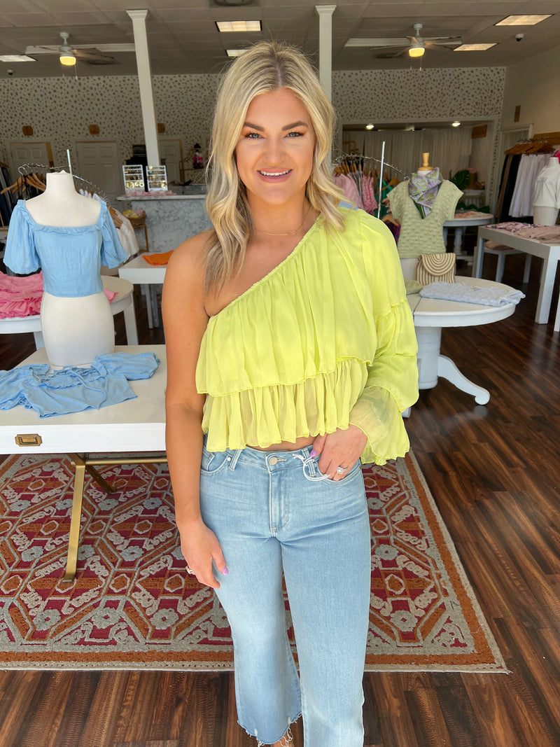 Tiered Sleeve Lime Top